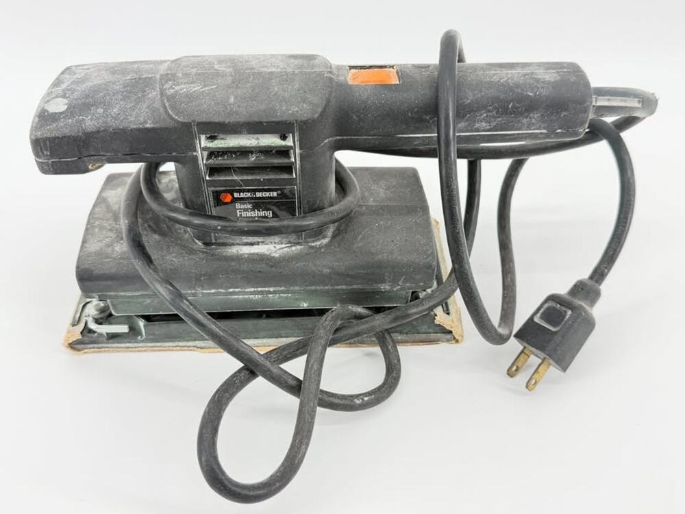 Black & Decker 7448 1/3 Sheet Finishing Sander